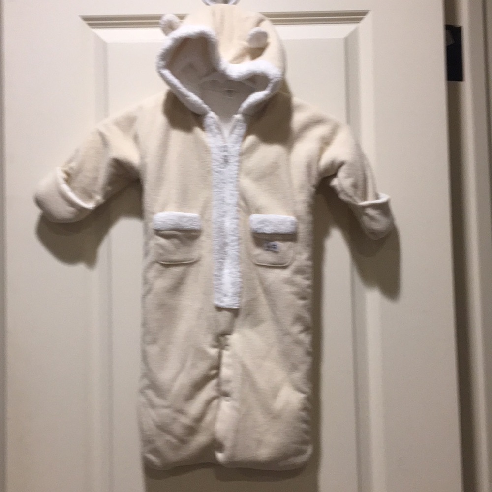 Gap Baby One Piece baby fleece Sherpa hood zip up/snap snowsuit newborn 3-6M